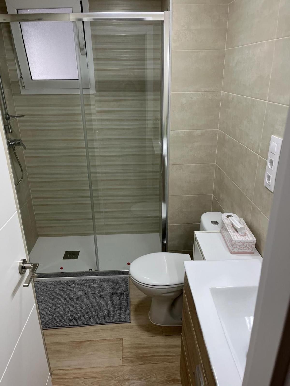 Cozy Apartment Next To Center Sevilla Bagian luar foto