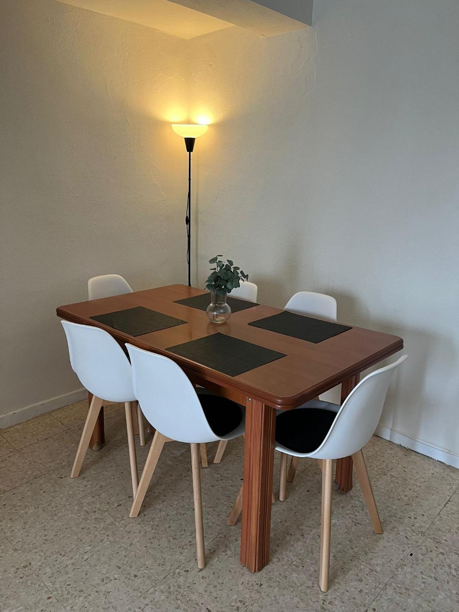 Cozy Apartment Next To Center Sevilla Bagian luar foto